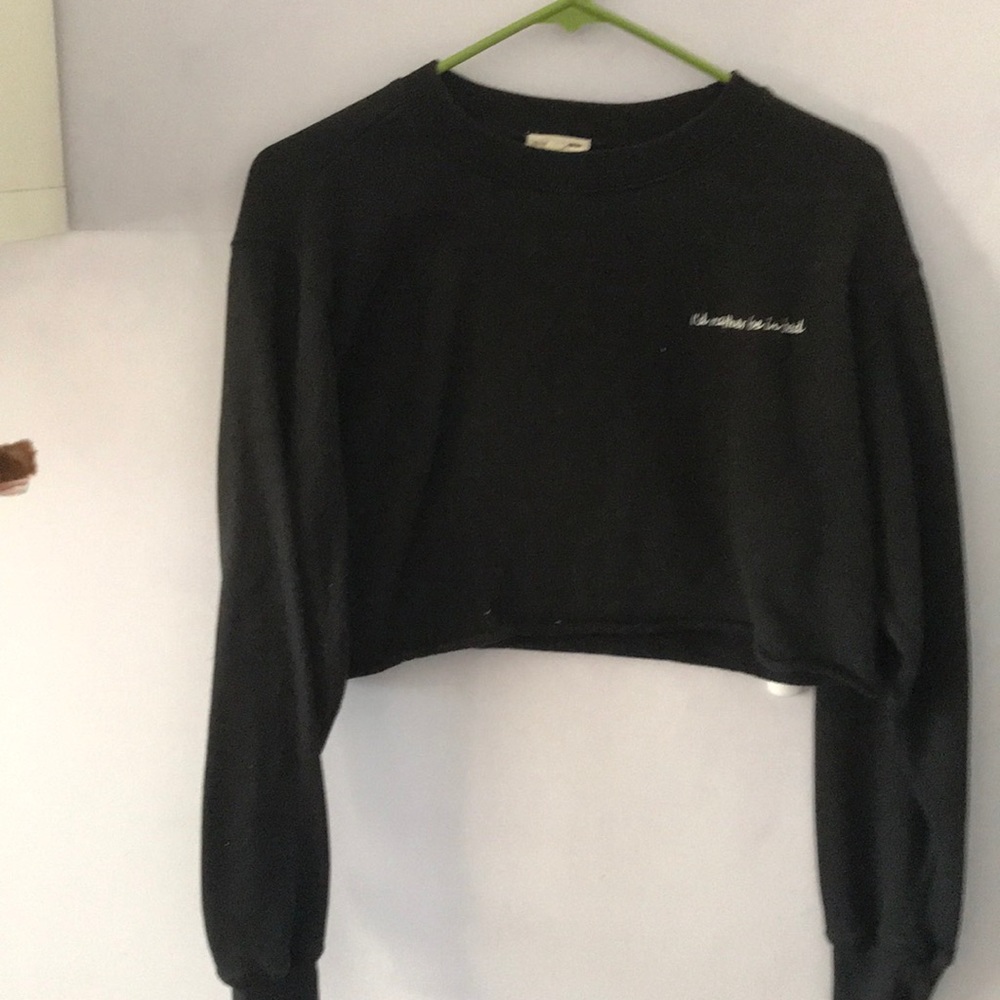 Cropped Black PacSun crewneck